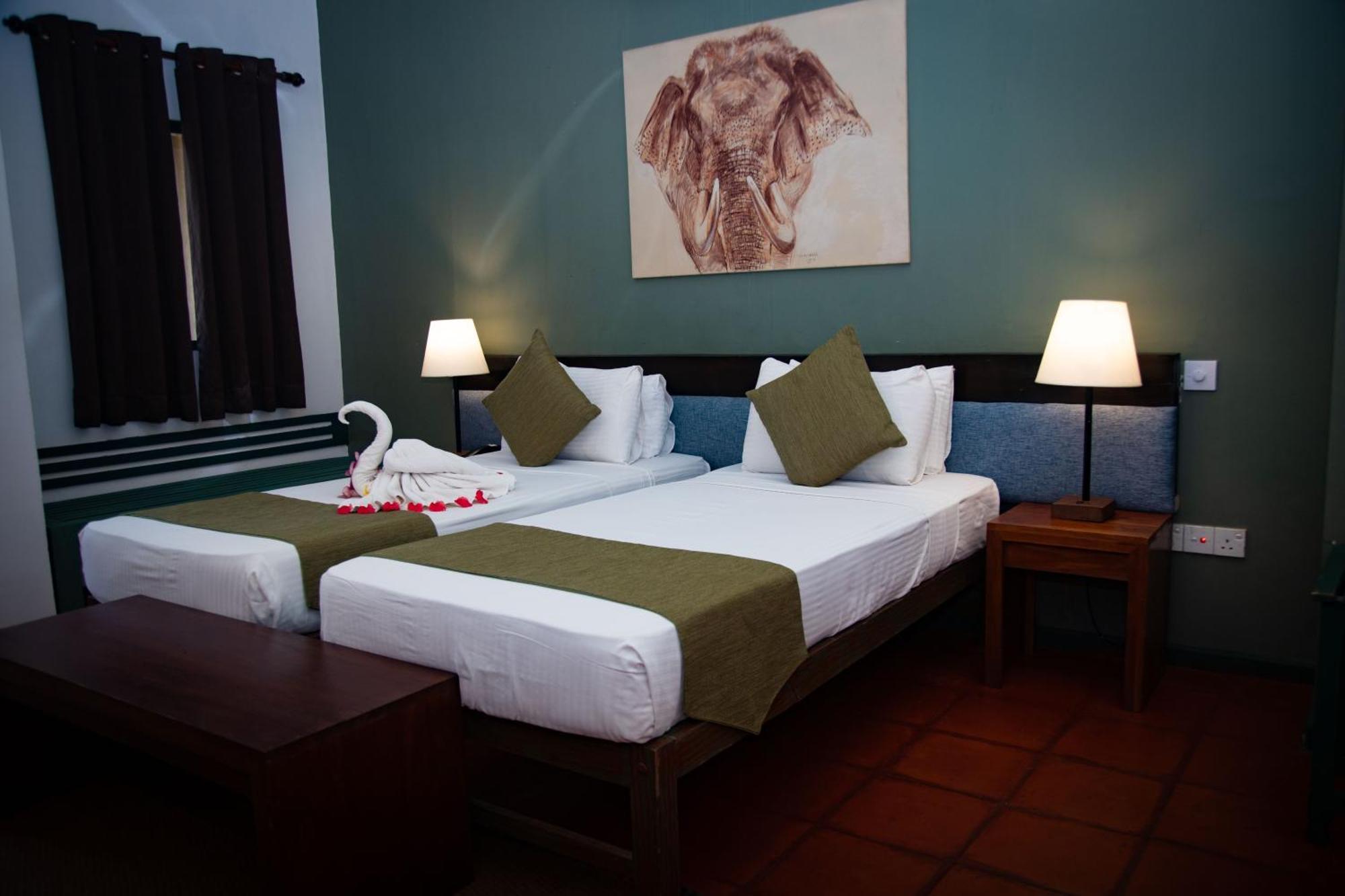 Hotel Elephant Reach Yala Exterior photo