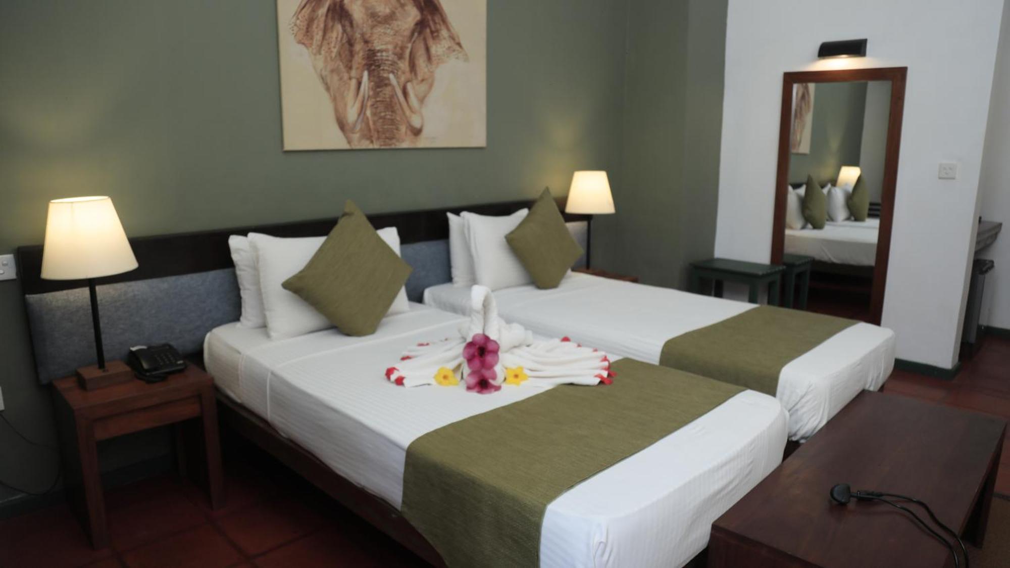 Hotel Elephant Reach Yala Exterior photo