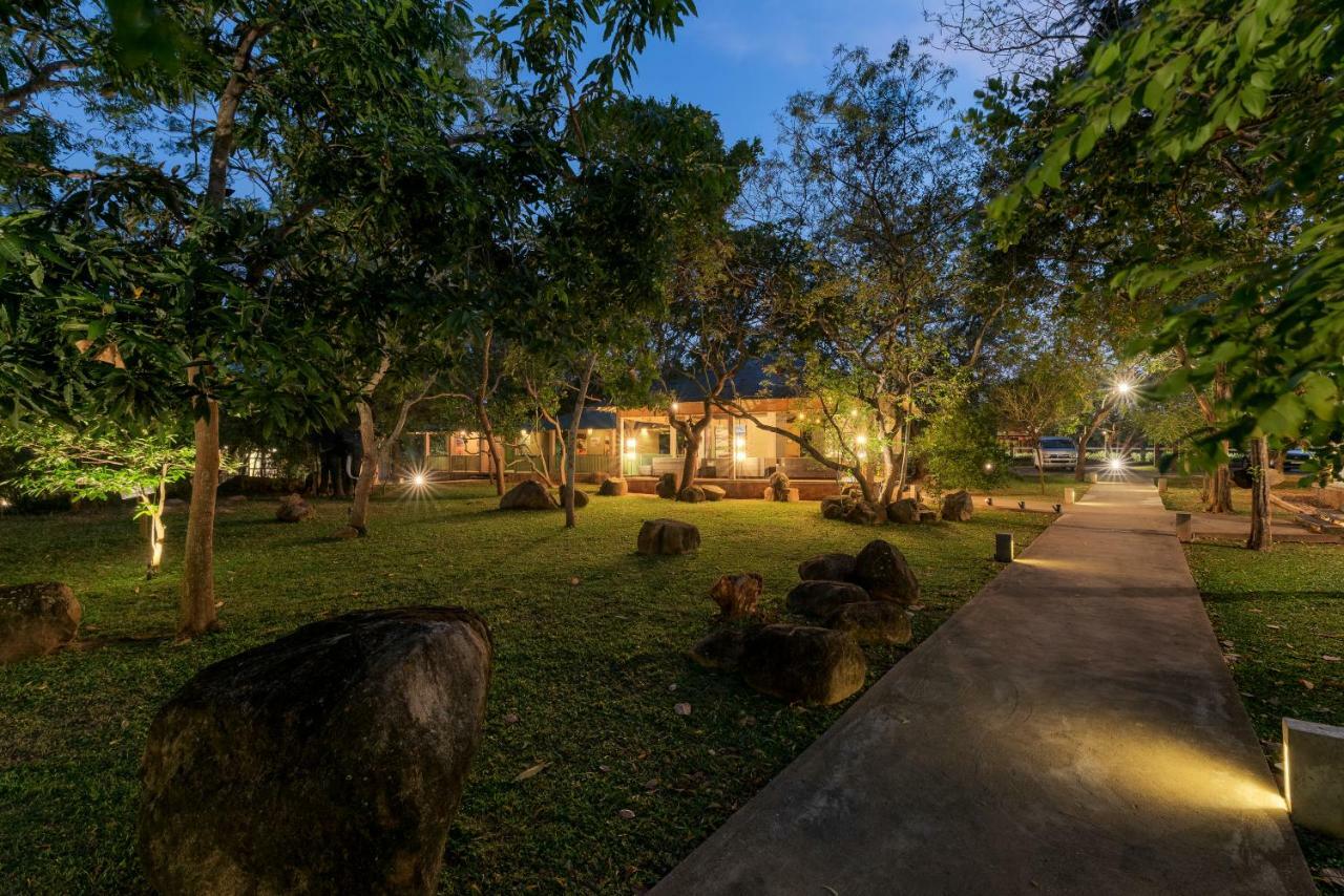 Hotel Elephant Reach Yala Exterior photo